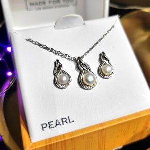 Lab Grown Diamonds Womens Real Pearl and Diamonds Jewerly Earrings and Necklace